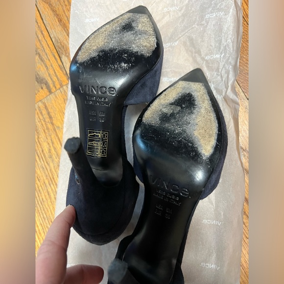 Vince - Navy Blue Suede Heels - size 6 - great condition - Picture 6 of 9